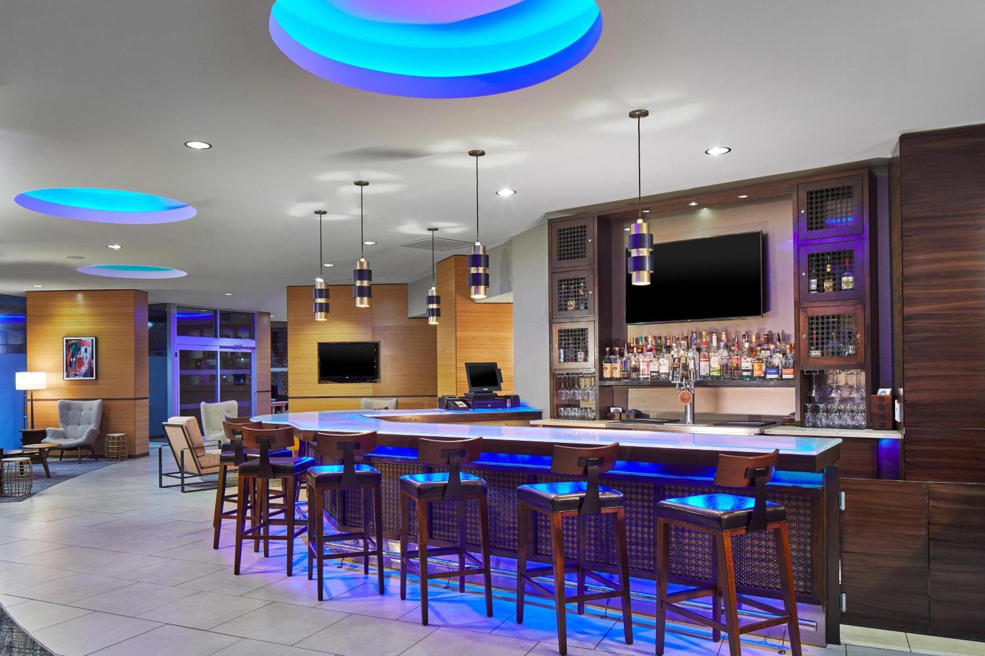 Four Points By Sheraton Tallahassee Downtown Exterior photo